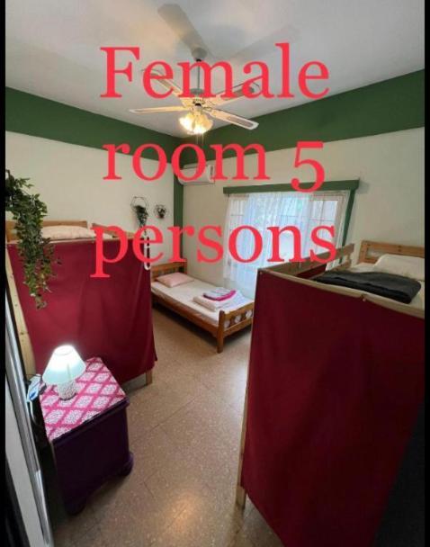 Noer Hostel Larnaca Luaran gambar